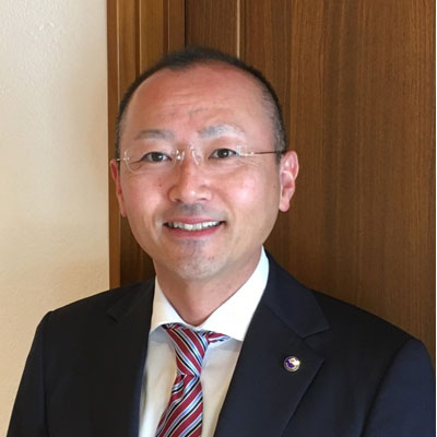 担当者